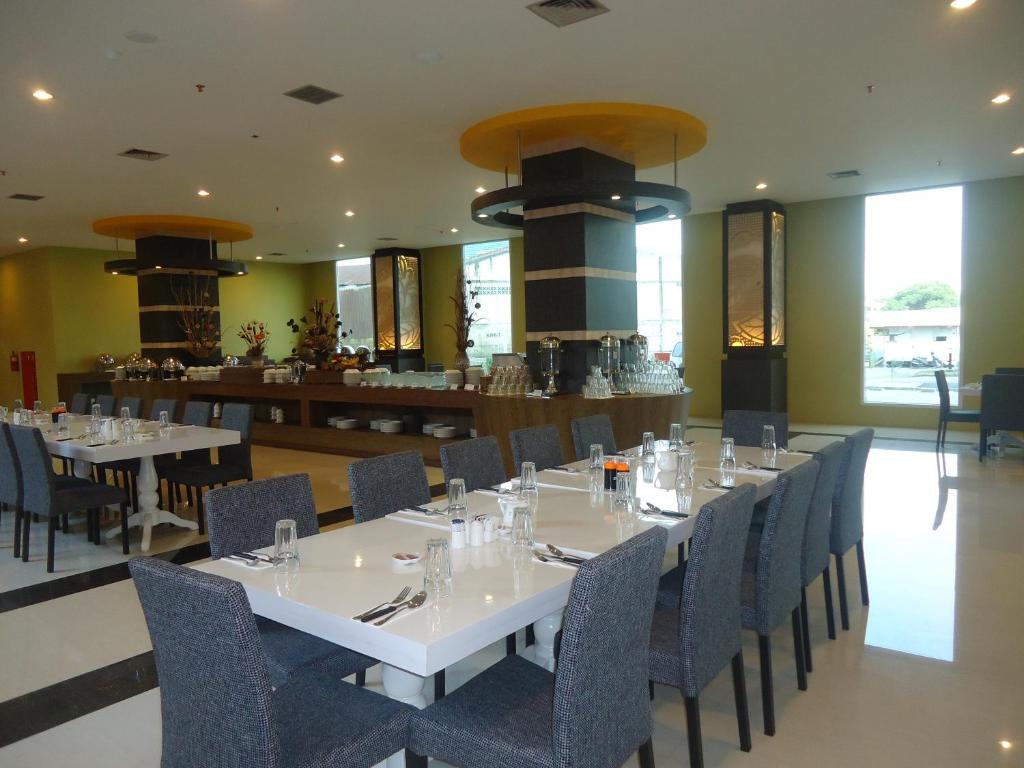 Hotel Olive Тангеранг Екстер'єр фото